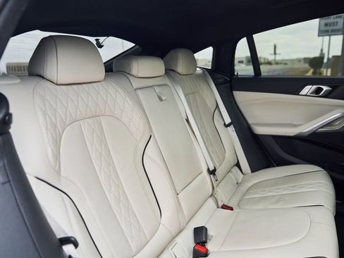 Used 2023 BMW X6 xDrive40i w/ M Sport Package image 34