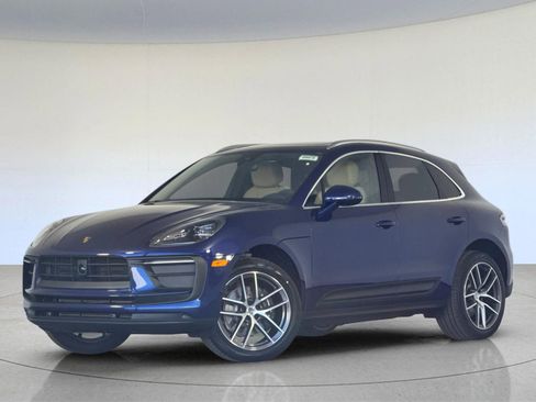 New 2026 Porsche Macan image 1