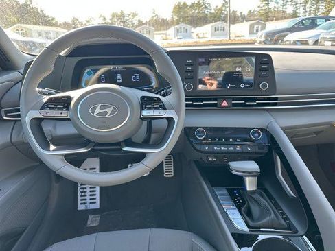 New 2026 Hyundai Elantra SEL Sport image 8