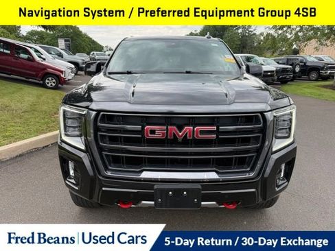 Used 2024 GMC Yukon XL AT4 AWD/4WD image 3