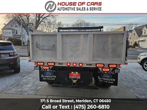 Used 2015 Ford F350 XLT w/ XLT Interior Package image 5