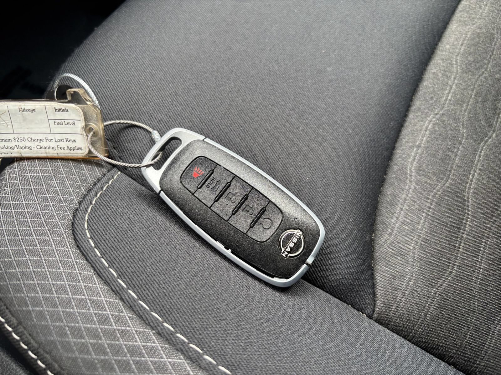 Used 2025 Nissan Pathfinder SV FWD image 18