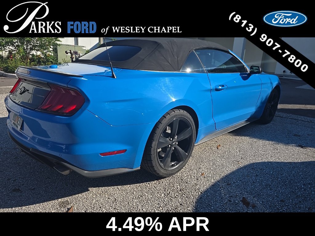Used 2022 Ford Mustang Convertible w/ Equipment Group 101A RWD image 5