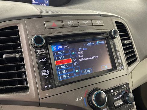 Used 2013 Toyota Venza LE image 7