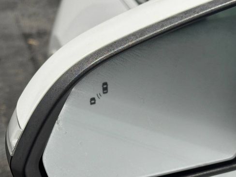 Used 2017 Hyundai Sonata Limited image 5