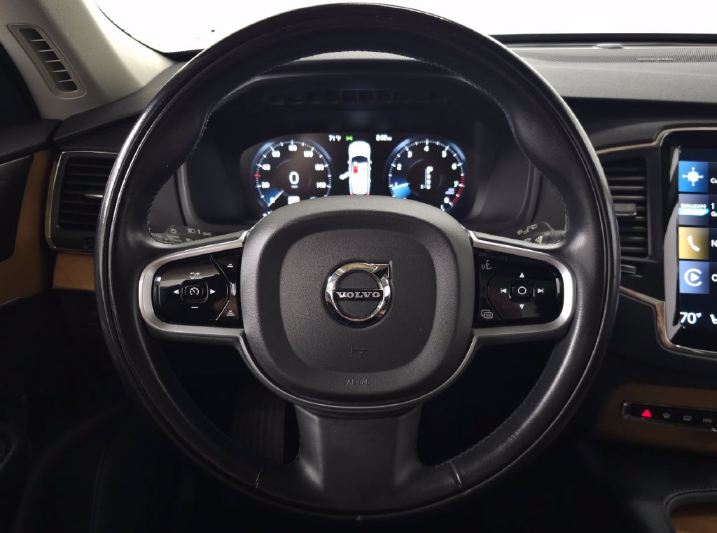 Used 2022 Volvo XC90 T6 Momentum w/ Climate Package AWD/4WD image 20