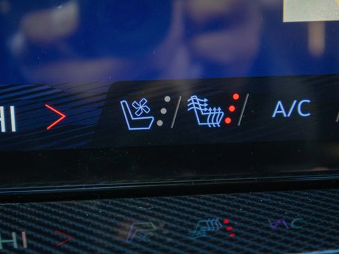 New 2026 Chevrolet Traverse High Country image 18