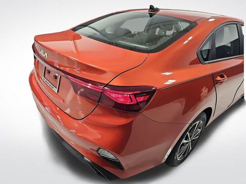 Used 2023 Kia Forte LXS w/ LXS Technology Package image 13