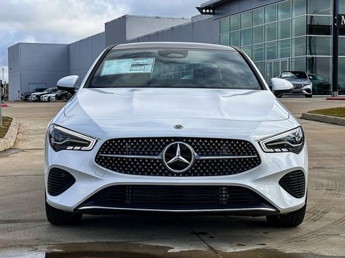 Used 2025 Mercedes-Benz CLA 250 image 3