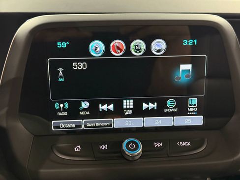 Used 2018 Chevrolet Camaro SS image 31