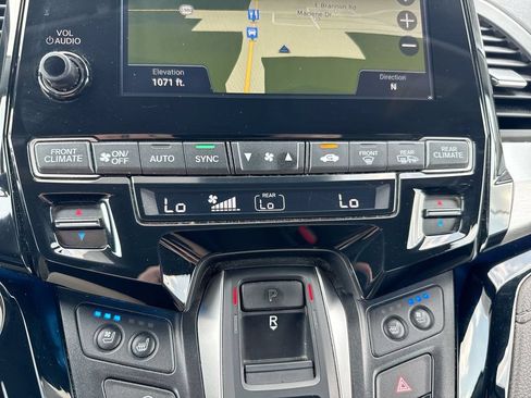 Used 2019 Honda Odyssey Elite image 17