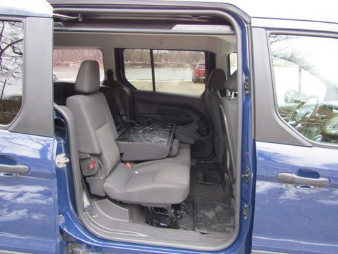Used 2018 Ford Transit Connect XL image 20
