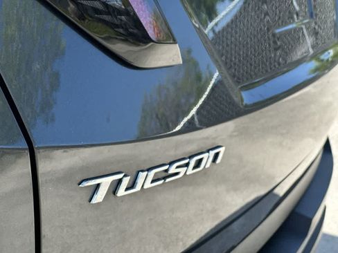 Used 2023 Hyundai Tucson SEL w/ Convenience Package AWD/4WD image 11