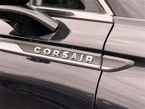 Used 2025 Lincoln Corsair Premiere w/ Equipment Group 101A image 23