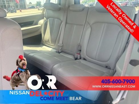 Used 2024 Jeep Wagoneer L Series II w/ Flexible Seating Group AWD/4WD image 12