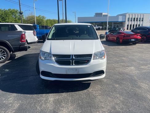 Used 2017 Dodge Grand Caravan SE w/ Power Window Group FWD image 7