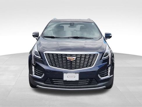 Used 2021 Cadillac XT5 Premium Luxury w/ LPO, Floor Liner Package AWD/4WD image 8