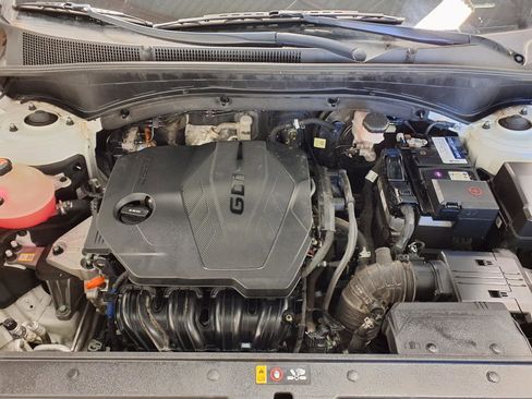 Used 2021 Hyundai Santa Fe SE image 28