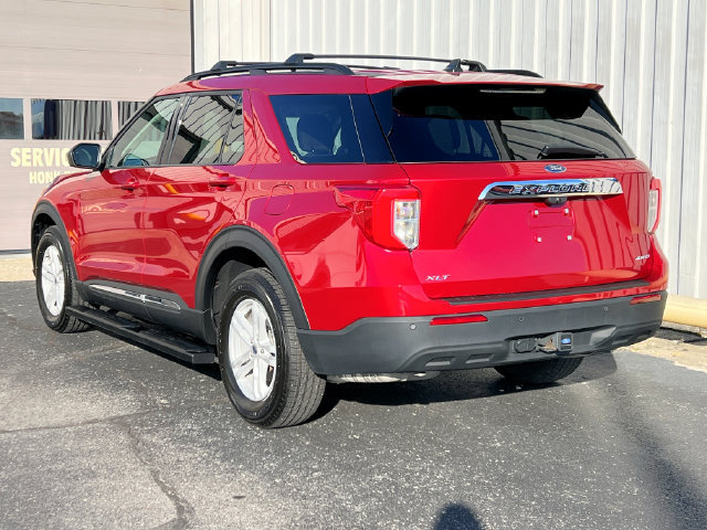 Used 2024 Ford Explorer XLT w/ Class IV Trailer Tow Package AWD/4WD image 7