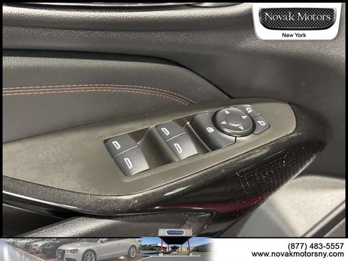 Used 2024 Chevrolet Trax RS FWD image 15