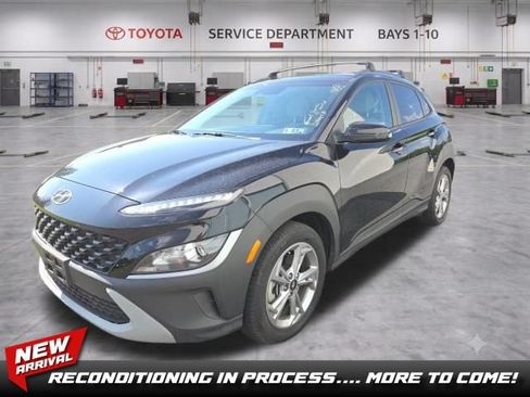 Used 2023 Hyundai Kona SEL AWD/4WD image 1