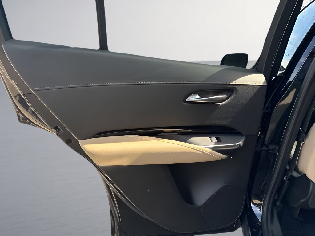 Used 2024 Cadillac XT4 Luxury FWD image 27