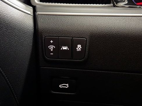 Used 2023 Kia K5 GT-Line image 13