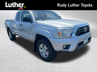 Used 2013 Toyota Tacoma 4x4 Access Cab V6 w/ SR5 Pkg video 1