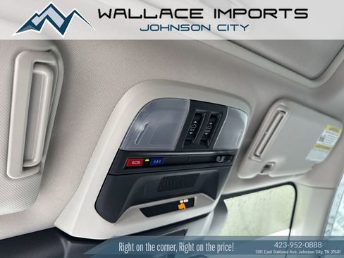 Certified 2024 Subaru Crosstrek 2.0i Premium image 16