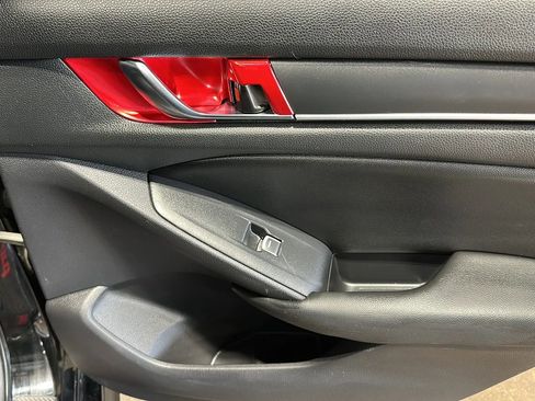 Used 2020 Honda Accord Sport image 15