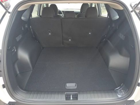 New 2026 Hyundai Tucson SE image 21