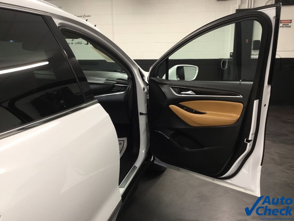 Used 2018 Buick Enclave Essence AWD/4WD image 43