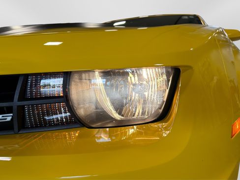 Used 2010 Chevrolet Camaro SS w/ Black Stripe Package RWD image 13
