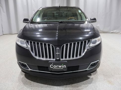 Used 2013 Lincoln MKX FWD image 6