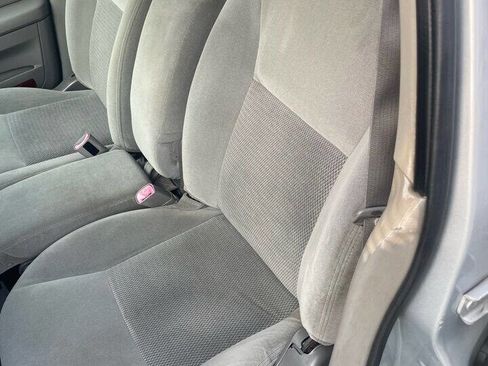 Used 2003 Ford Taurus SES image 12