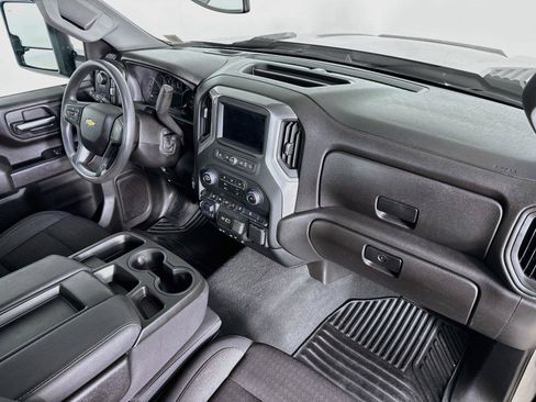Used 2024 Chevrolet Silverado 2500 Custom w/ Custom Value Package AWD/4WD image 28