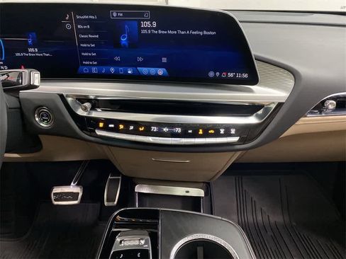 Certified 2025 Cadillac Lyriq Luxury w/ Nappa Leather Package image 24