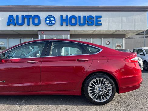 Used 2013 Ford Fusion Titanium w/ Titanium Driver Assist Pkg FWD image 38