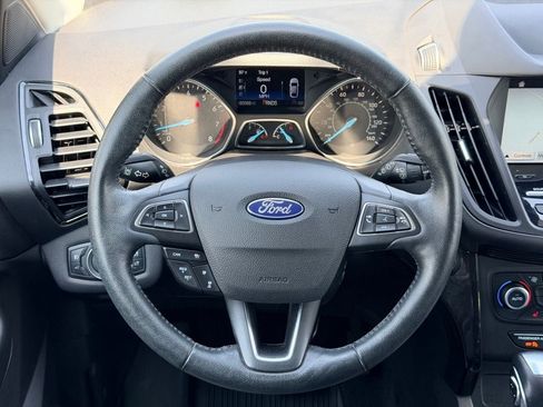 Used 2019 Ford Escape Titanium AWD/4WD image 16