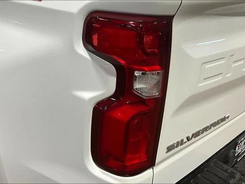 Used 2023 Chevrolet Silverado 1500 LT Trail Boss w/ Protection Package AWD/4WD image 23