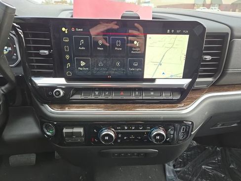 New 2026 GMC Sierra 3500 SLE w/ SLE Convenience Package AWD/4WD image 22
