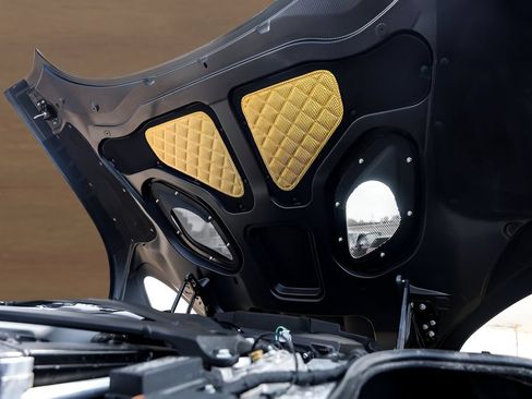 Used 2019 Aston Martin DBS Superleggera RWD image 33