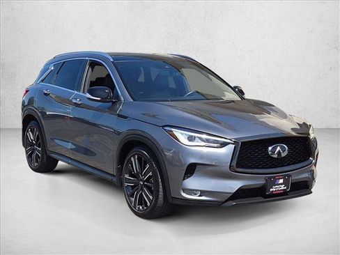 Used 2021 INFINITI QX50 Luxe w/ Appearance Package AWD/4WD image 3
