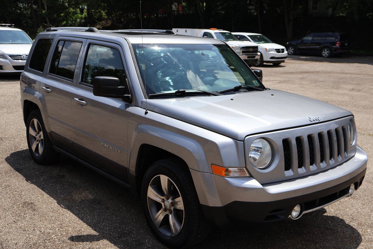 Used 2016 Jeep Patriot High Altitude FWD image 1