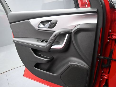 Used 2023 Chevrolet Blazer LT image 25