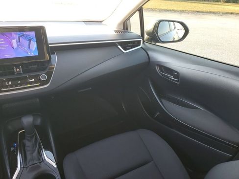 Certified 2023 Toyota Corolla LE image 11