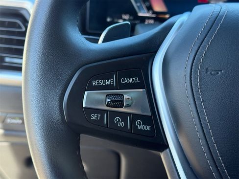 Used 2024 BMW X5 sDrive40i w/ Premium Package image 14