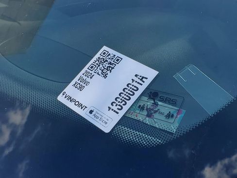 Certified 2024 Volvo XC90 B5 Plus image 28