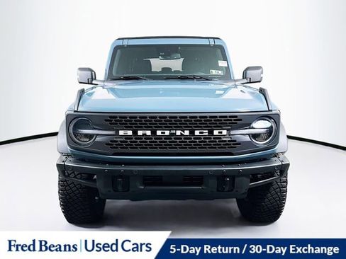 Used 2021 Ford Bronco Badlands image 2