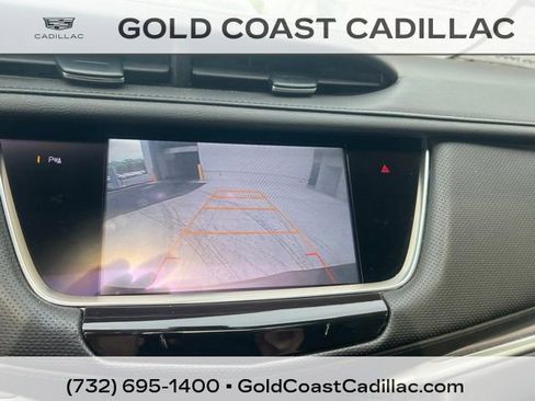 Used 2017 Cadillac XT5 Luxury w/ LPO, Wheel Lock Package AWD/4WD image 9